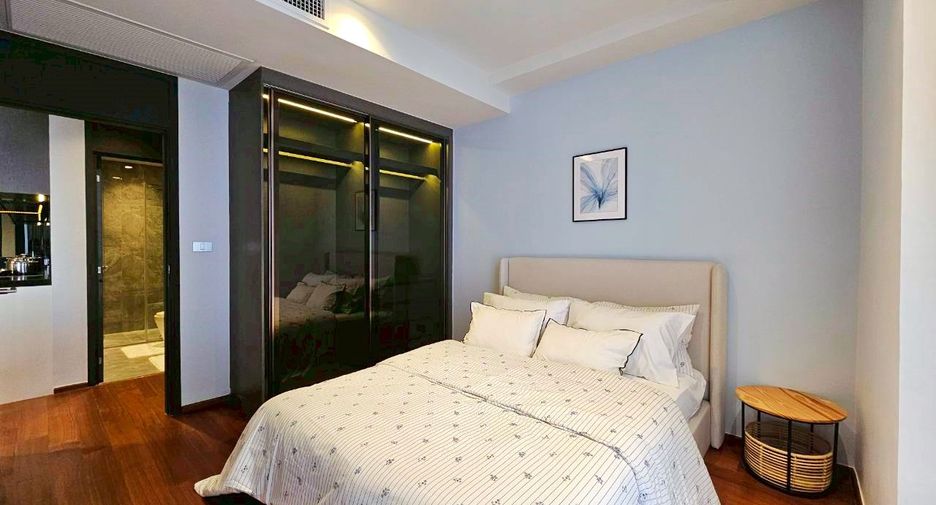 For sale 3 bedrooms condo in Bang Kho Laem, Bangkok