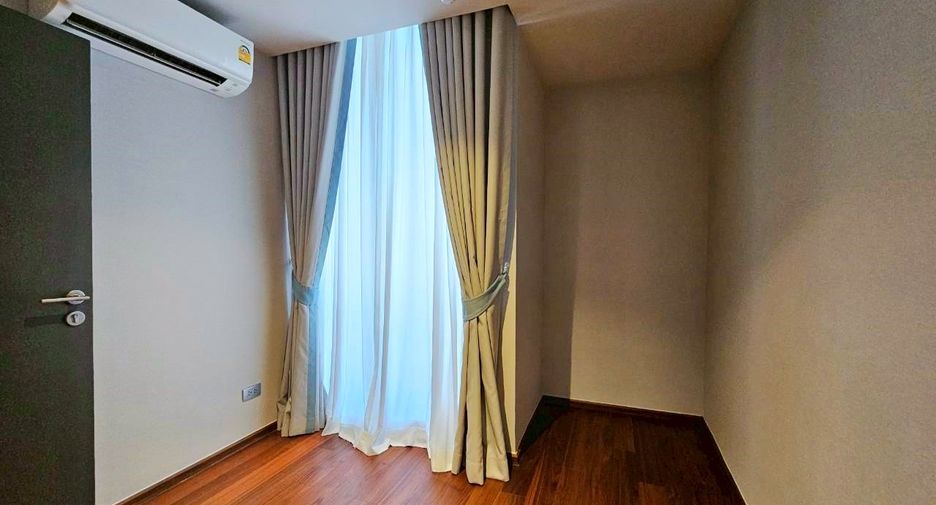 For sale 3 bedrooms condo in Bang Kho Laem, Bangkok