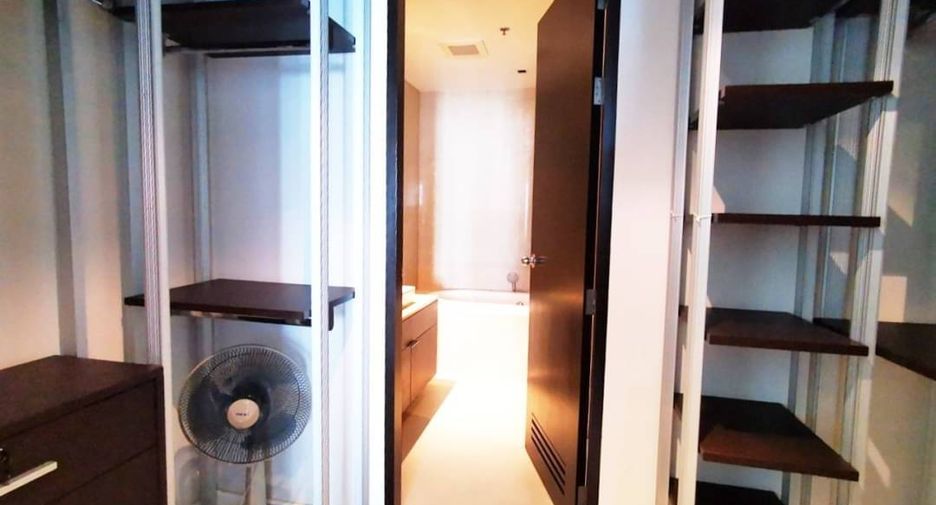 Wohnung zur Miete mit 2 Zimmer in Khlong Toei, Bangkok