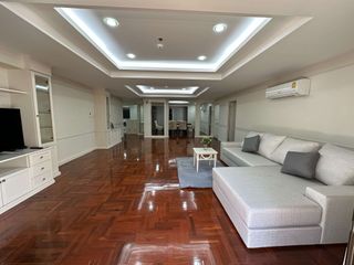 À louer 2 chambres condo à Khlong Toei, Bangkok