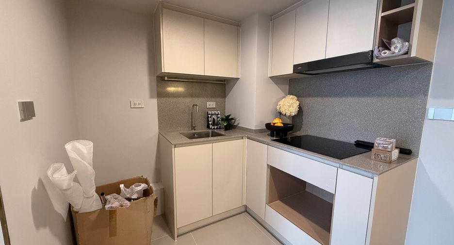 À louer 2 chambres condo à Bang Rak, Bangkok