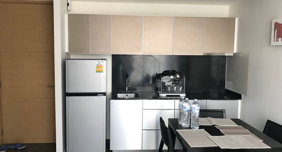 For rent 1 bed condo in Khlong Toei, Bangkok