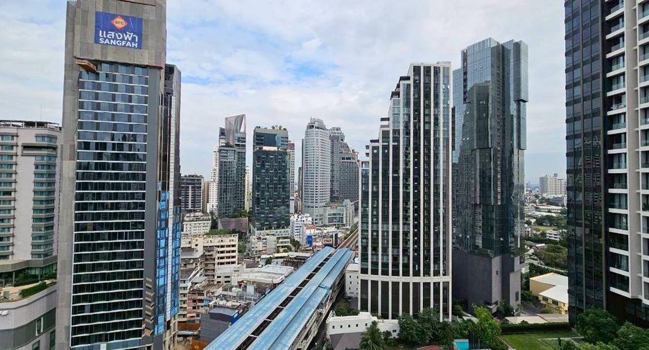 Condo en alquiler de 1 habitaciones en Khlong Toei, Bangkok