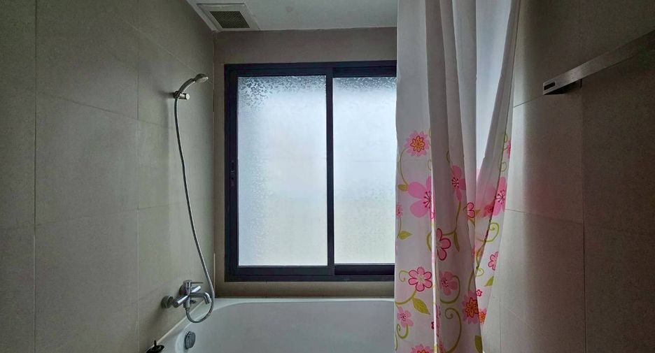 Condo en alquiler de 1 habitaciones en Khlong Toei, Bangkok