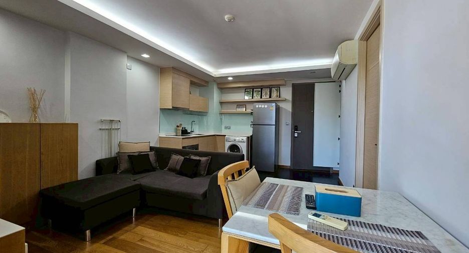 For rent 1 bed condo in Watthana, Bangkok