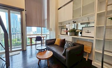 Condo en alquiler de 1 habitaciones en Khlong Toei, Bangkok