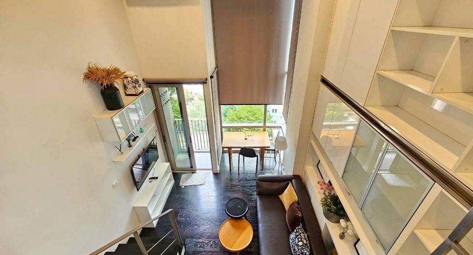 Condo en alquiler de 1 habitaciones en Khlong Toei, Bangkok