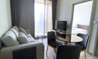 Condo en alquiler de 2 habitaciones en Khlong Toei, Bangkok