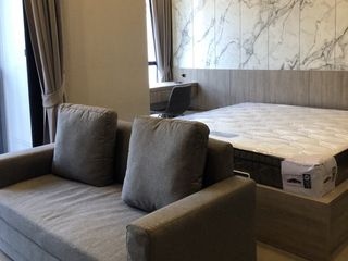 Condo en alquiler de 1 habitaciones en Khlong Toei, Bangkok