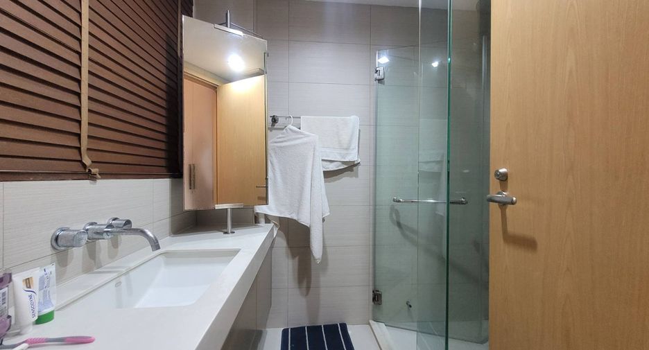 Wohnung zur Miete und zum Kauf mit 1 Zimmer in Khlong Toei, Bangkok