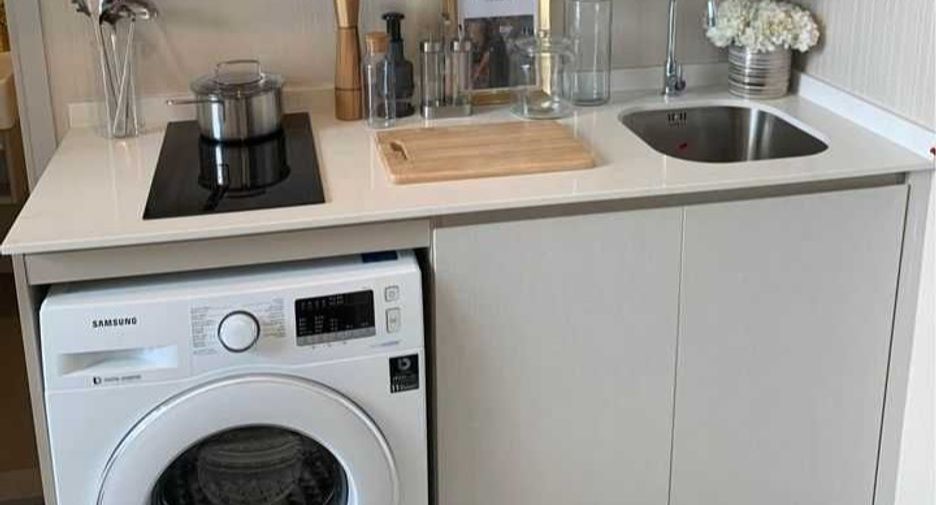 Condo en alquiler de 1 habitaciones en Sathon, Bangkok
