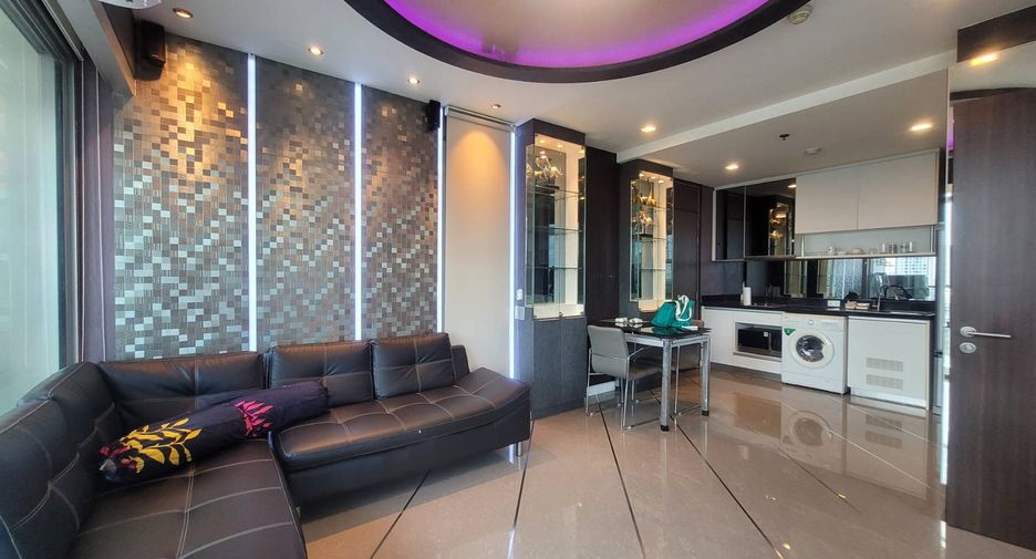 For rent 1 bed condo in Khlong Toei, Bangkok