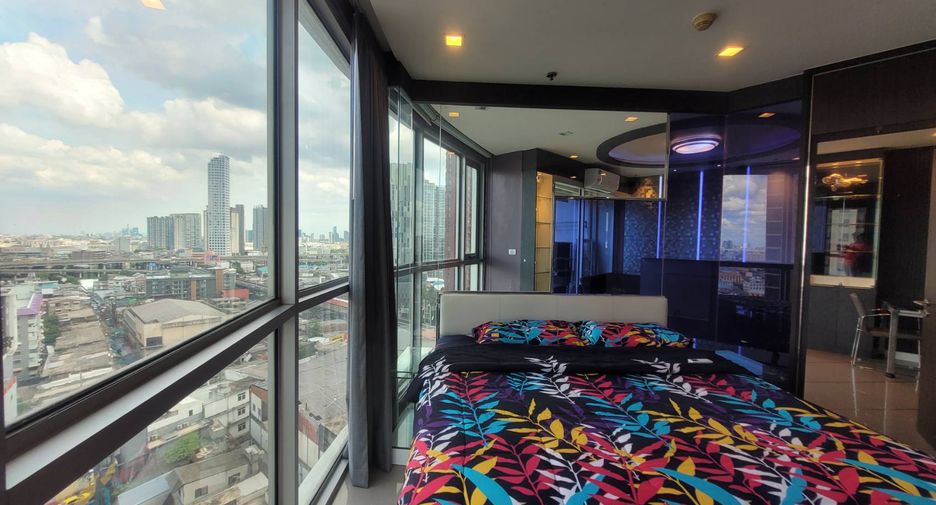 For rent 1 bed condo in Khlong Toei, Bangkok