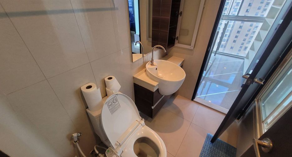 For rent 1 bed condo in Khlong Toei, Bangkok