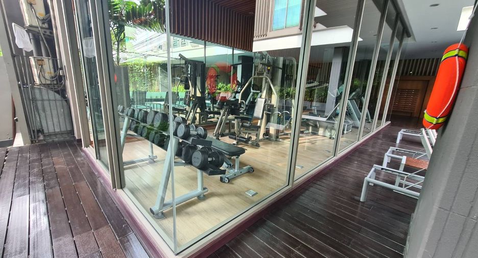 Condo en alquiler y en venta de 2 habitaciones en Watthana, Bangkok
