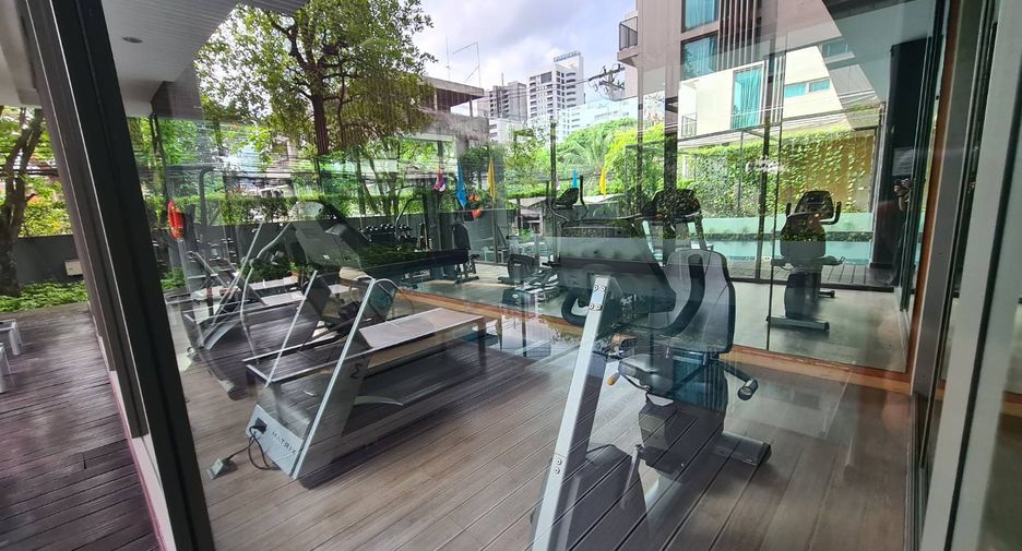 Condo en alquiler y en venta de 2 habitaciones en Watthana, Bangkok