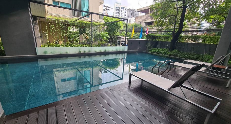 Condo en alquiler y en venta de 2 habitaciones en Watthana, Bangkok
