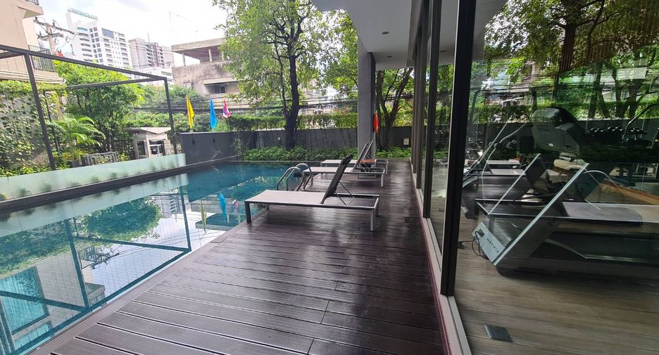 Condo en alquiler y en venta de 2 habitaciones en Watthana, Bangkok