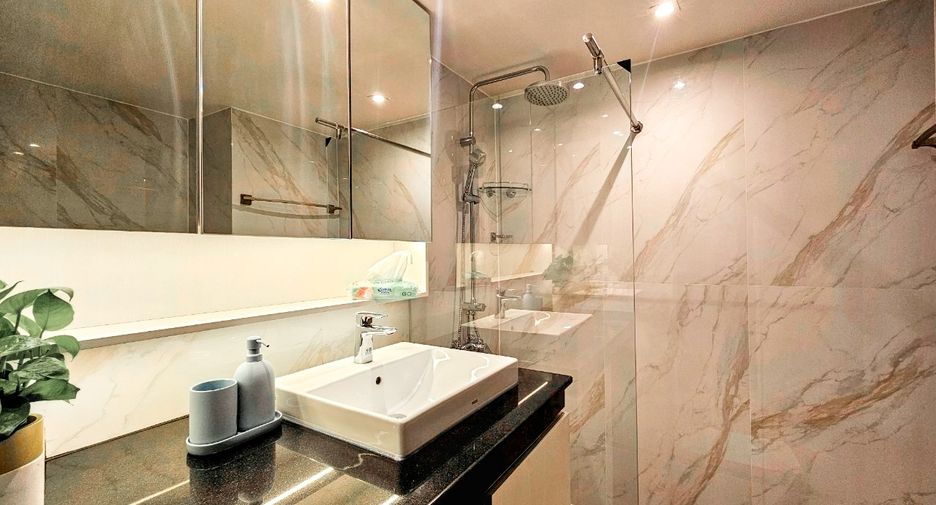 Condo en alquiler de 1 habitaciones en Watthana, Bangkok