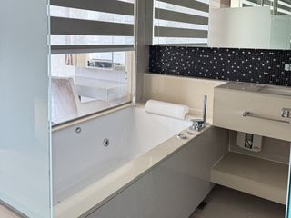 Аренда 1 кровать кондо в Сатхон, Бангкок