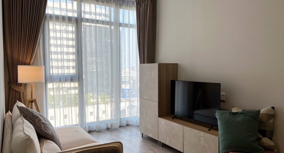 For rent 1 bed condo in Watthana, Bangkok
