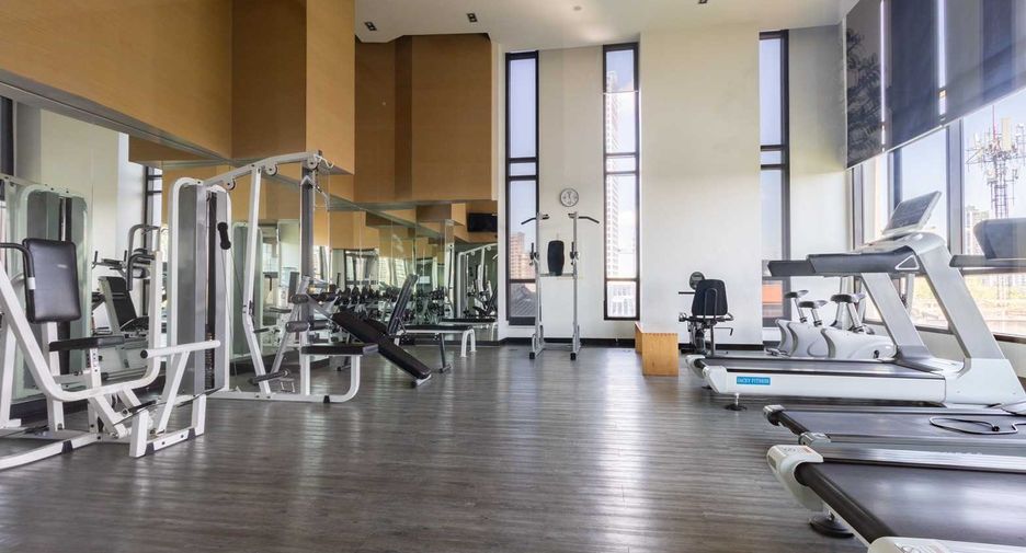 For rent 2 bedrooms condo in Watthana, Bangkok