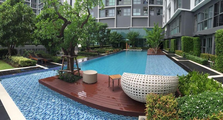 À louer 1 chambre condo à Phra Khanong, Bangkok