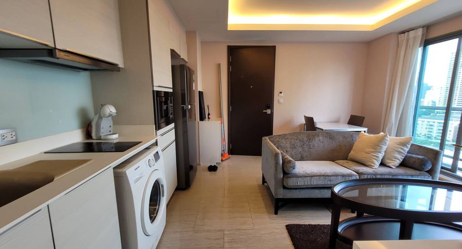 For rent and for sale 1 bed condo in Watthana, Bangkok