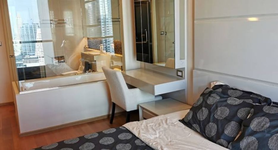 For rent 1 bed condo in Sathon, Bangkok