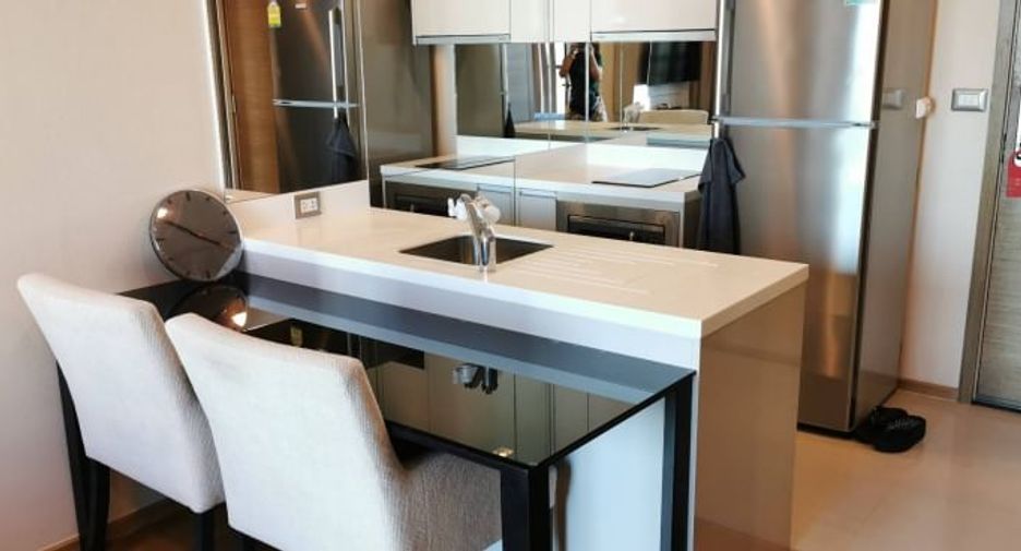For rent 1 bed condo in Sathon, Bangkok