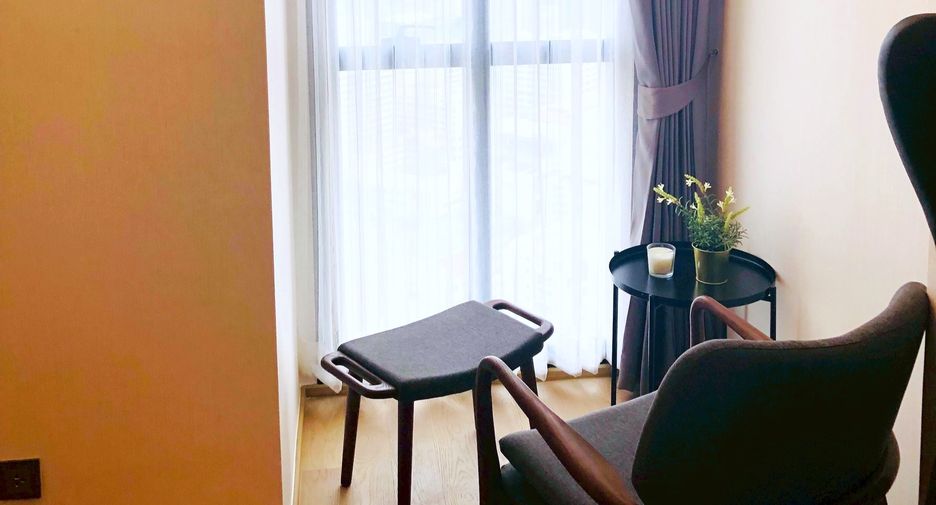 Wohnung zur Miete mit 1 Zimmer in Bang Rak, Bangkok