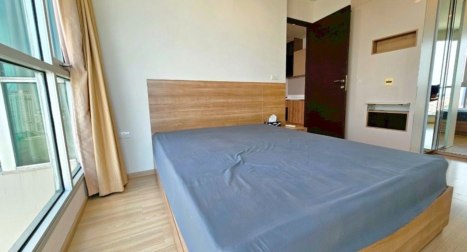 Аренда и продажа 1 кровать кондо в Сатхон, Бангкок