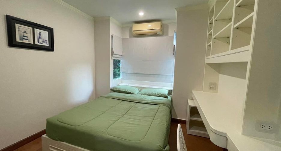 For rent 2 ベッドルーム condo in Phra Khanong, Bangkok