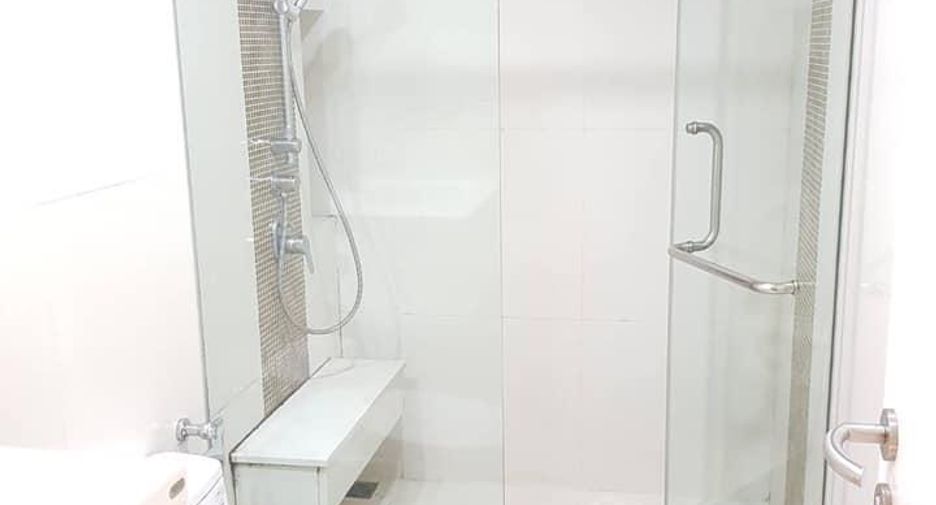 For rent 1 bed condo in Sathon, Bangkok