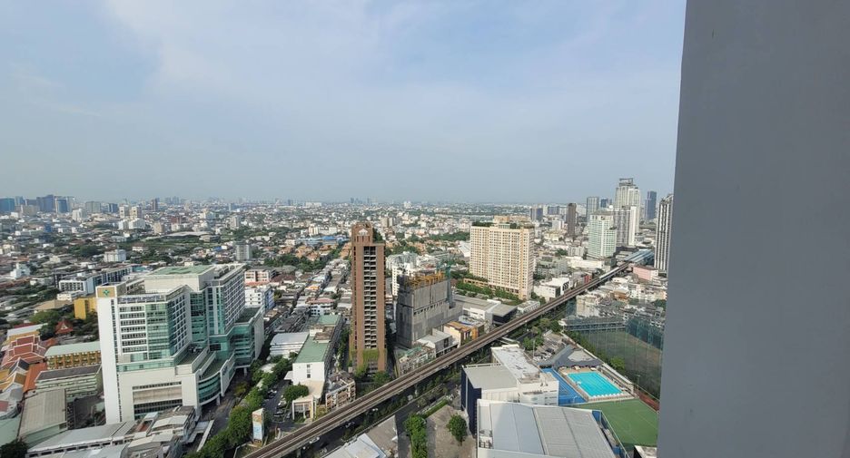 For rent 1 bed condo in Khlong Toei, Bangkok