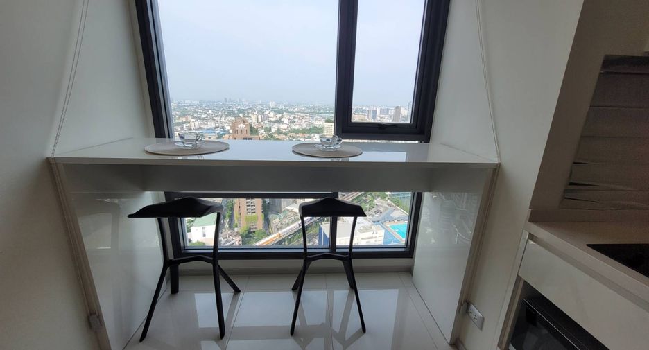 For rent 1 bed condo in Khlong Toei, Bangkok