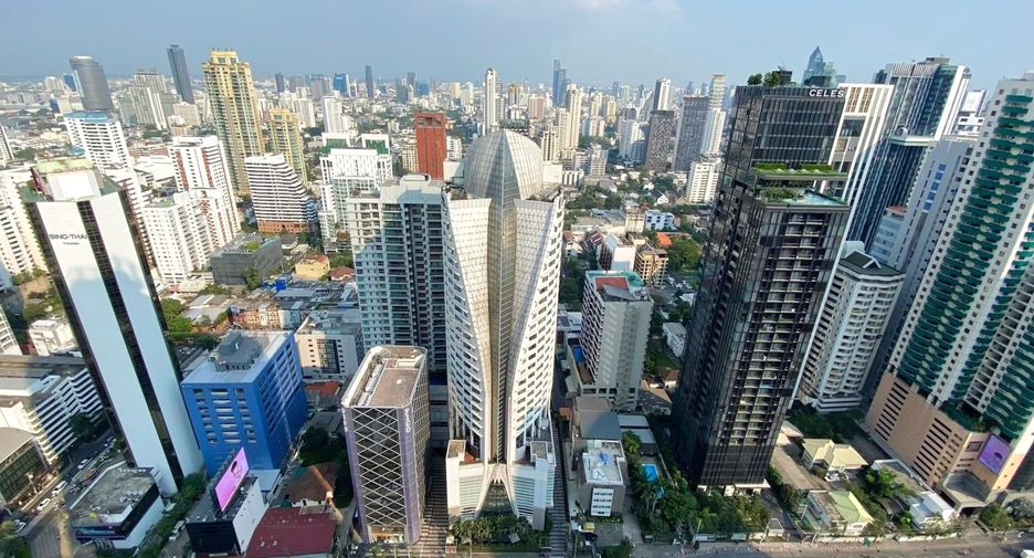 For rent 1 bed condo in Khlong Toei, Bangkok