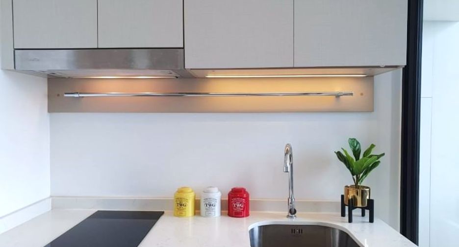 For rent 1 bed condo in Sathon, Bangkok