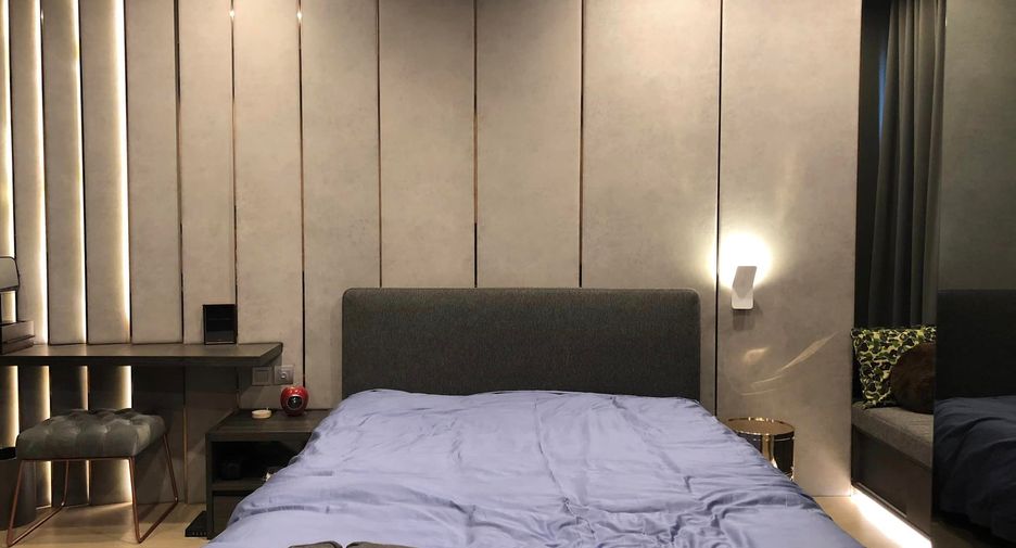 Wohnung zur Miete mit 1 Zimmer in Bang Rak, Bangkok