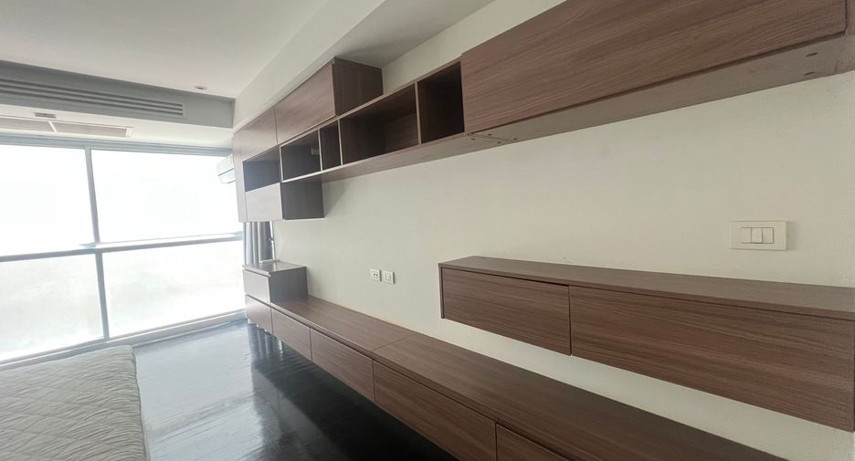 Condo en alquiler de 1 habitaciones en Pathum Wan, Bangkok