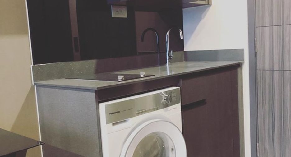 Condo en alquiler y en venta de 1 habitaciones en Khlong Toei, Bangkok
