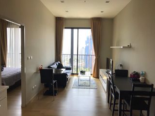 Condo en alquiler de 1 habitaciones en Khlong Toei, Bangkok