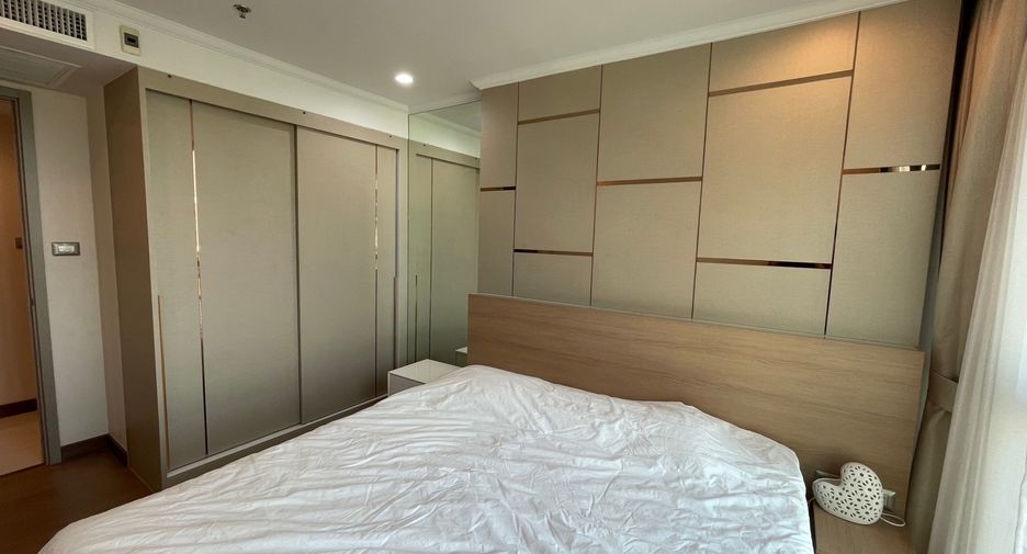 For rent 1 bed condo in Watthana, Bangkok
