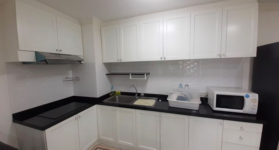 Wohnung zur Miete und zum Kauf mit 2 Zimmer in Watthana, Bangkok