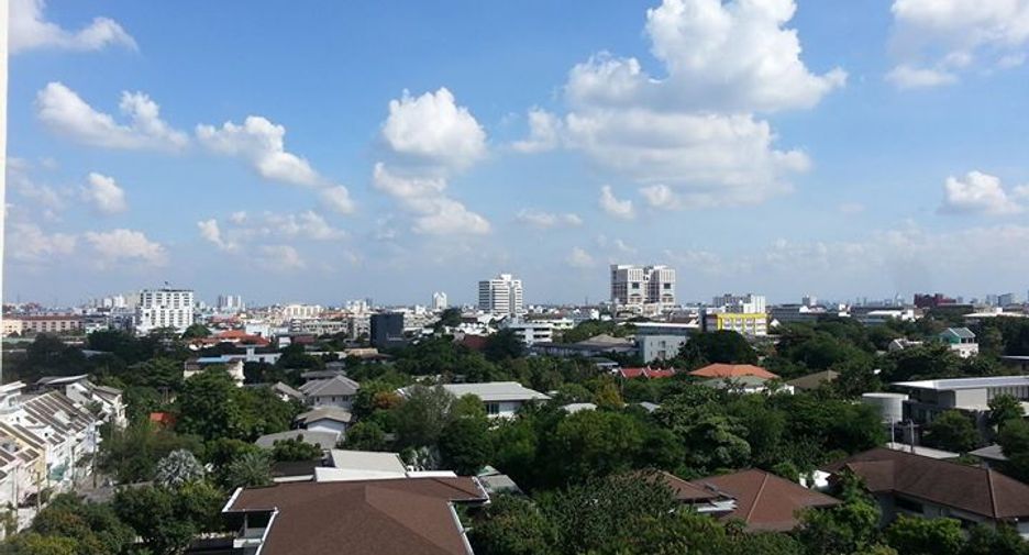 Condo en alquiler de 2 habitaciones en Watthana, Bangkok