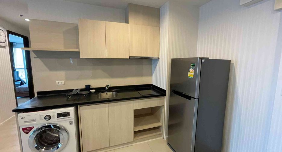 For rent 2 bedrooms condo in Sathon, Bangkok