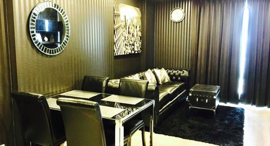 For rent 2 bedrooms condo in Sathon, Bangkok