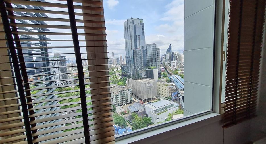 For rent 1 bed condo in Khlong Toei, Bangkok
