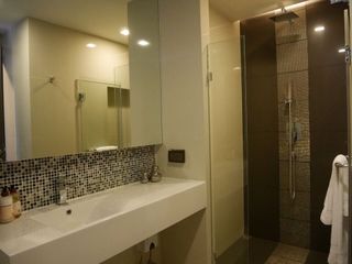 Condo en alquiler de 1 habitaciones en Khlong Toei, Bangkok