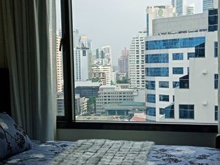Condo en alquiler de 1 habitaciones en Khlong Toei, Bangkok